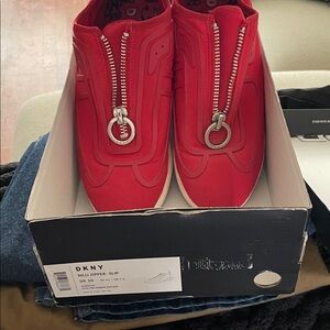 DKNY Red Zipper Ring Slip-On Sneakers